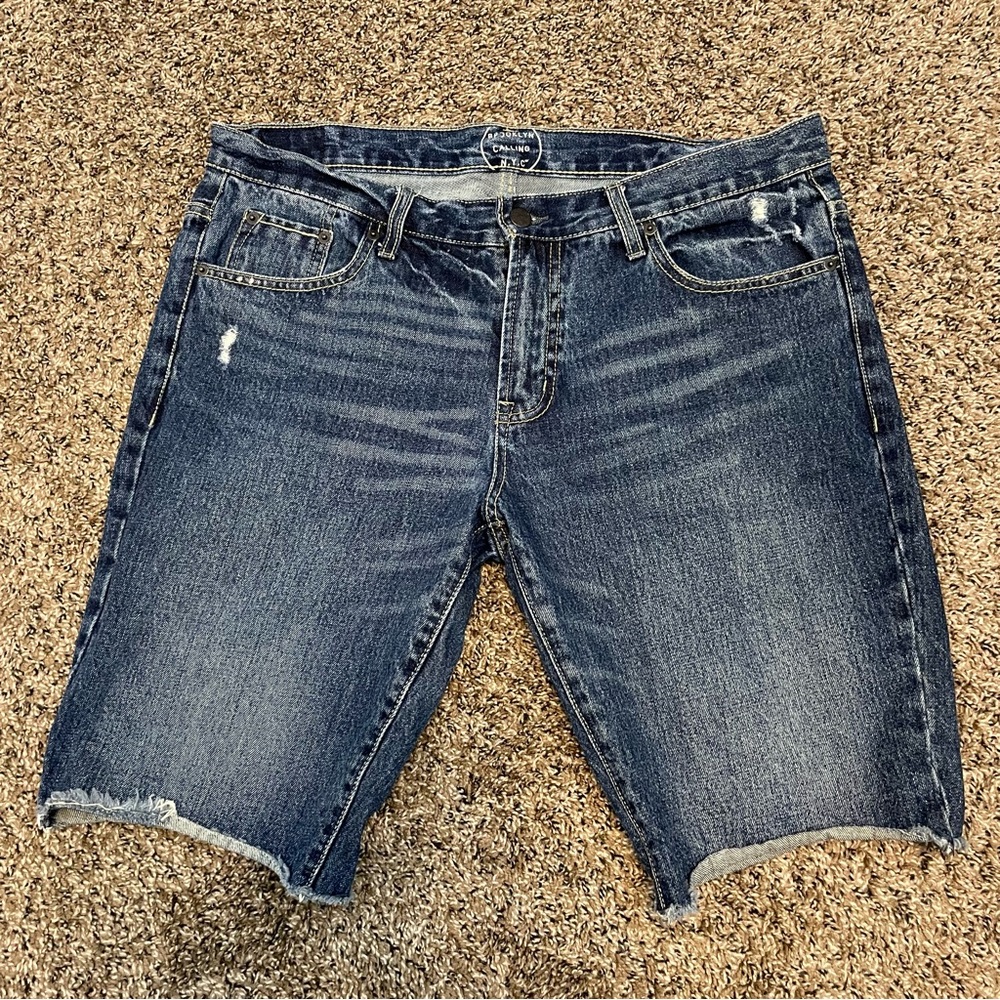 Brooklyn Calling N.Y.C Aeropostale Men’s Cut Off Jean/Denim Shorts Sz 34